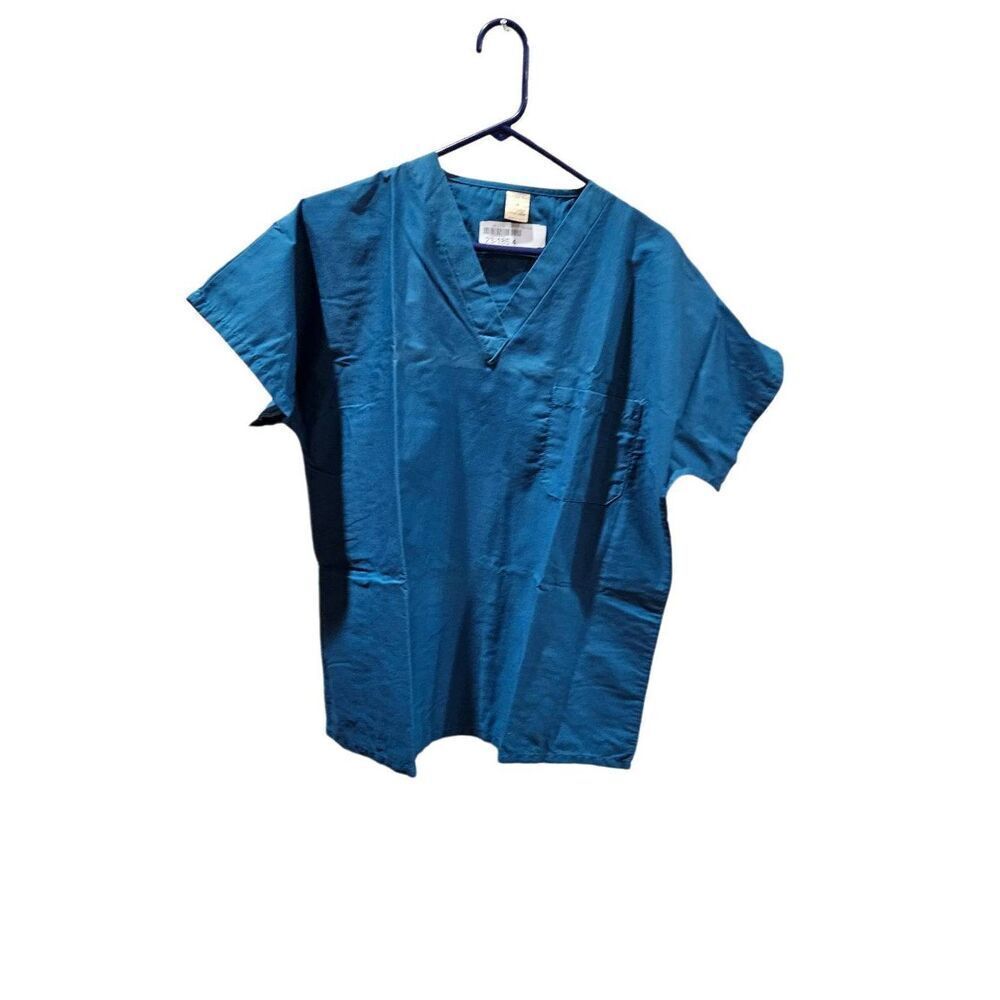 Fashion Seal M scrub top item #329